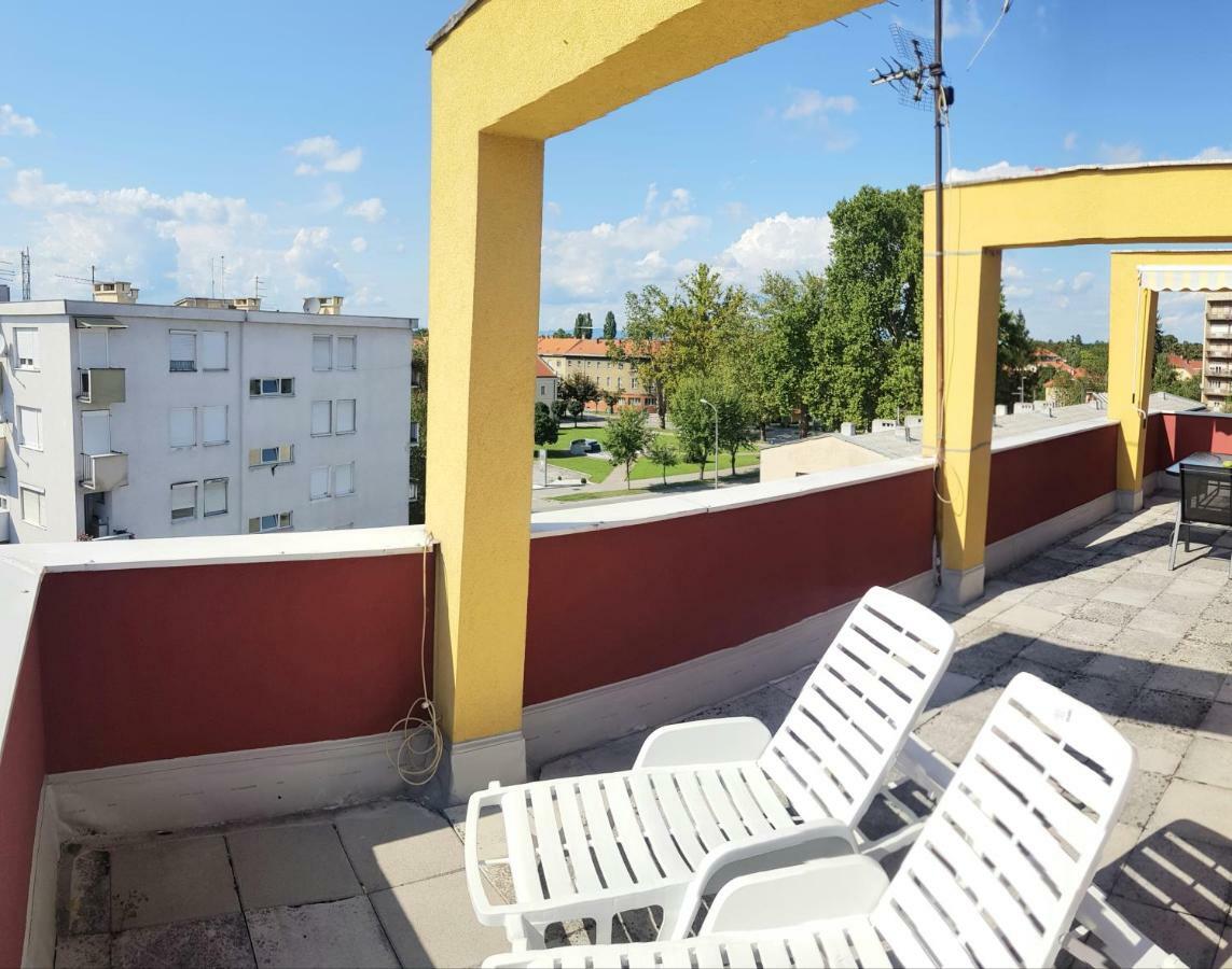 Appartamento Penthouse Spudic Karlovac Esterno foto